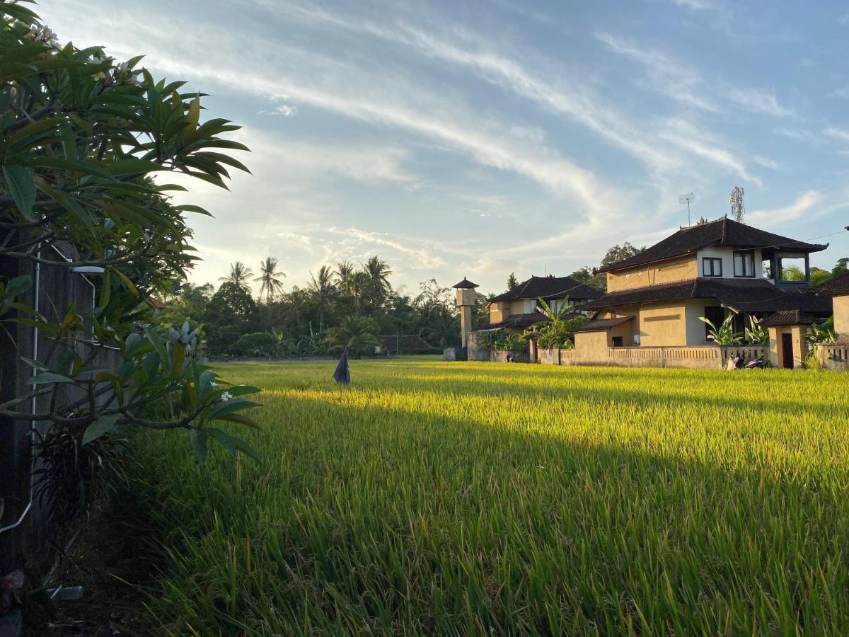 Villa Rumah Dadong à Ubud Extérieur photo